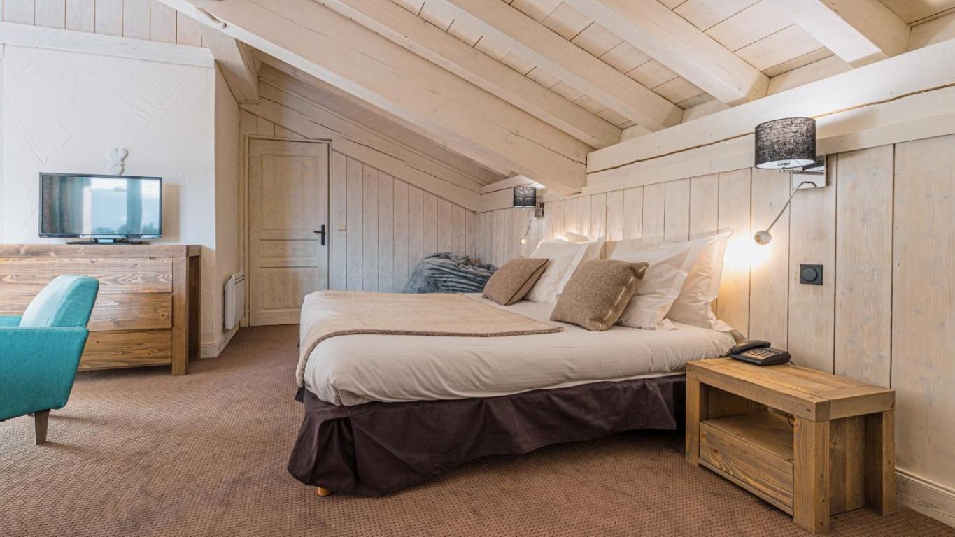 Hotel Carlina By Les Etincelles La Plagne Exterior photo
