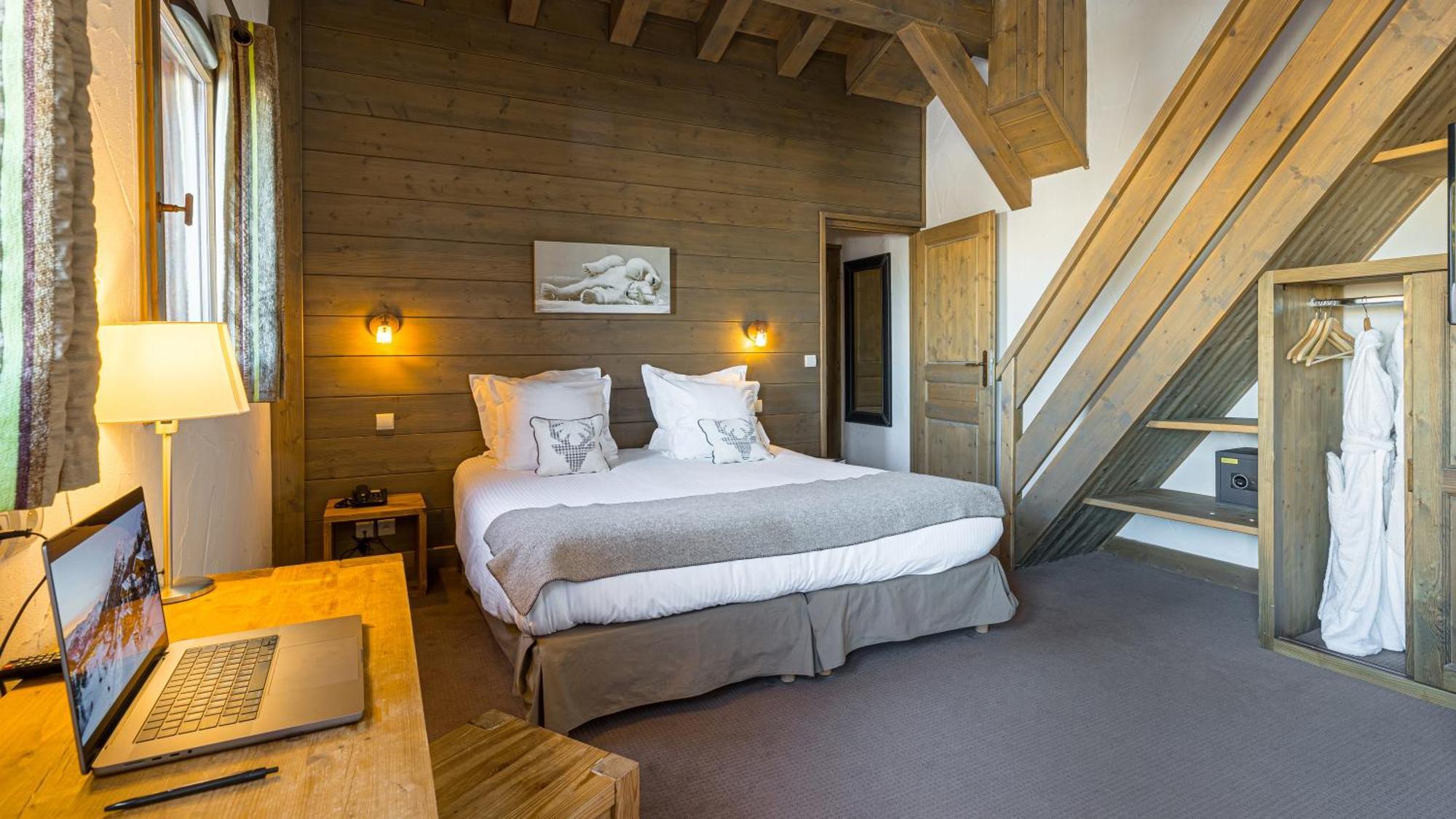 Hotel Carlina By Les Etincelles La Plagne Exterior photo